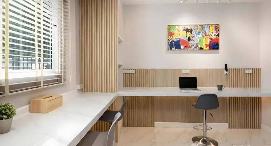 Haus zur Miete mit 3 Zimmer in Huai Khwang, Bangkok