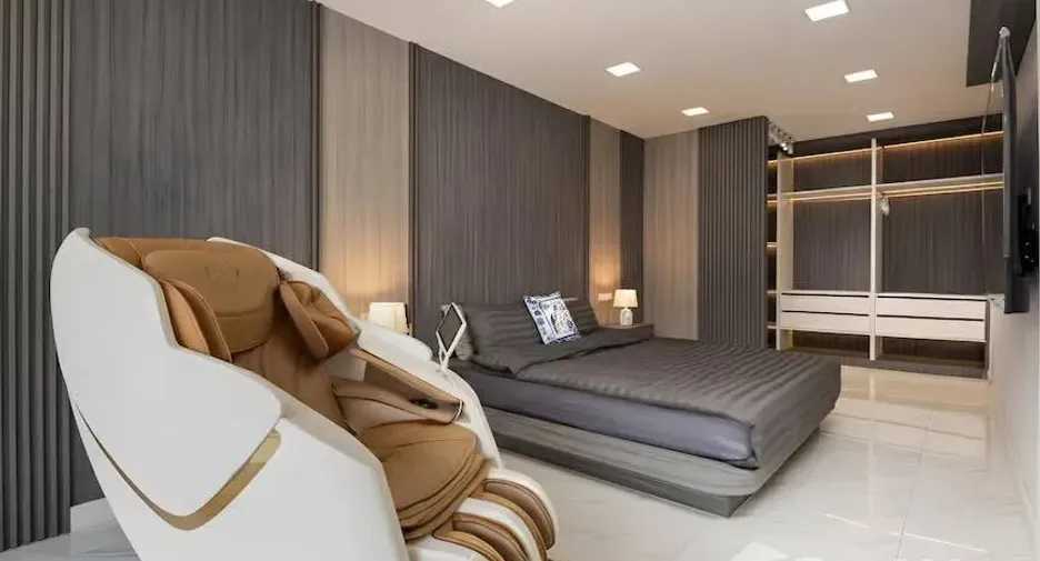 Haus zur Miete mit 3 Zimmer in Huai Khwang, Bangkok