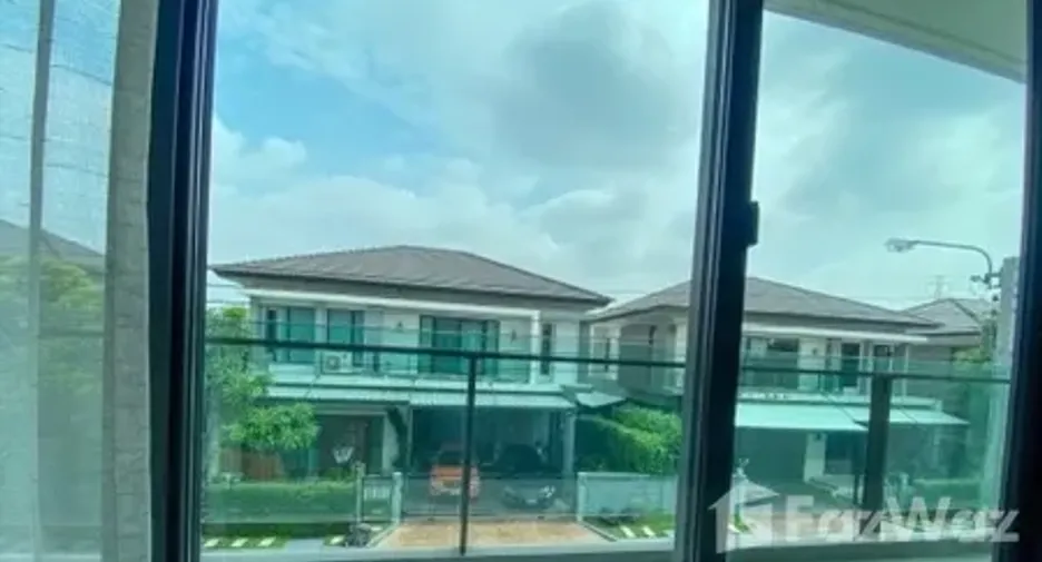 Haus zum Kauf mit 4 Zimmer in Bang Phli, Samut Prakan