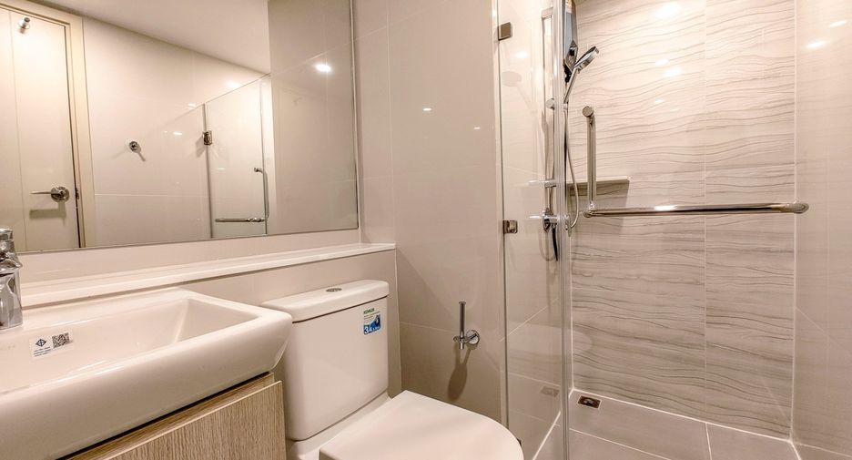 Condo en alquiler de 2 habitaciones en Khlong Toei, Bangkok