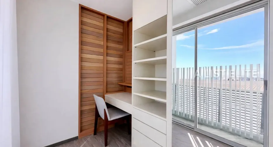 For rent 3 bedrooms condo in Hua Hin, Prachuap Khiri Khan
