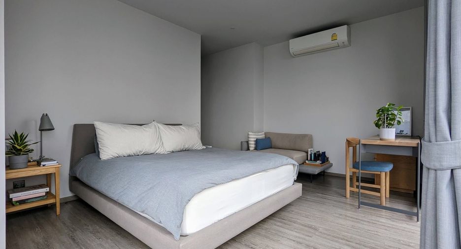 For rent 2 ベッドルーム condo in Watthana, Bangkok