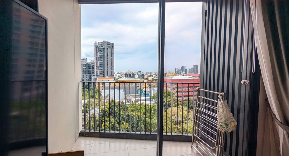 For rent 2 ベッドルーム condo in Watthana, Bangkok