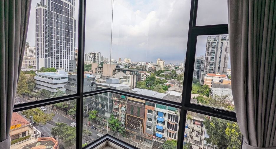 For rent 2 ベッドルーム condo in Watthana, Bangkok