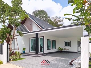 Haus zum Kauf mit 3 Zimmer in Bang Lamung, Chonburi