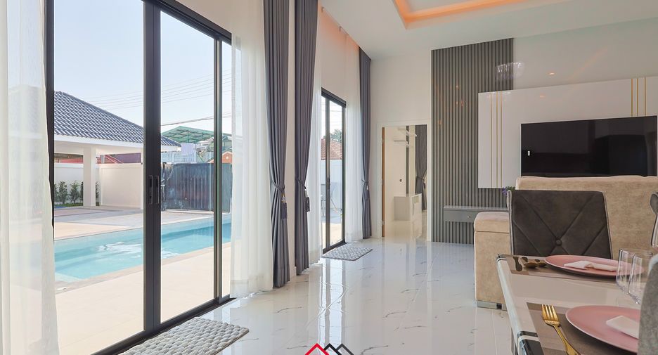 Casa en venta de 4 habitaciones en Bang Lamung, Chonburi