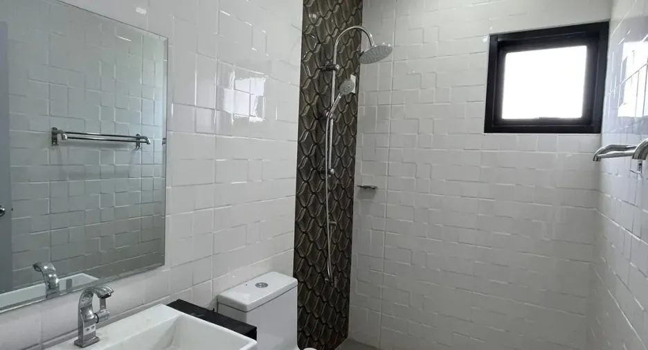 For rent 3 bedrooms house in San Sai, Chiang Mai