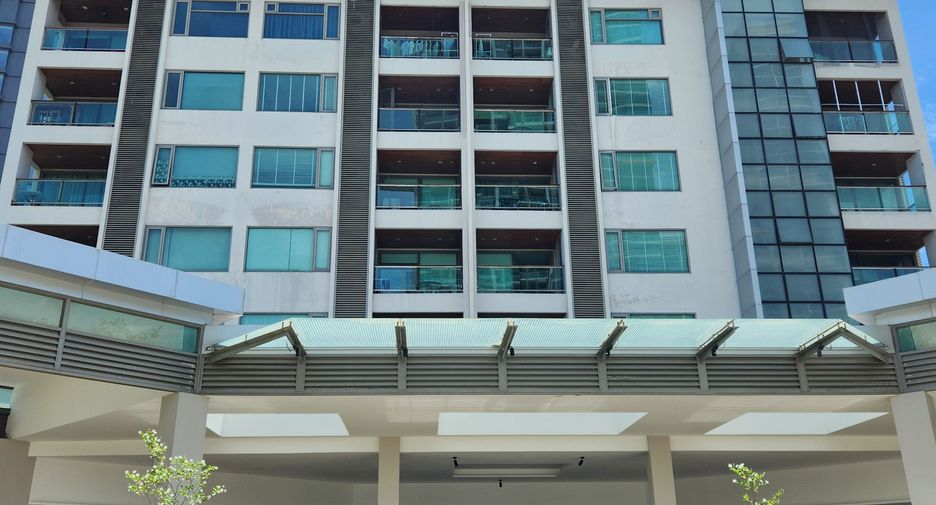 Condo en alquiler de 2 habitaciones en Bang Lamung, Chonburi