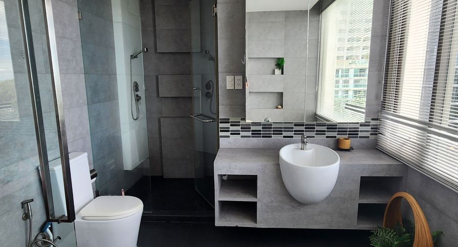 Condo en alquiler de 2 habitaciones en Bang Lamung, Chonburi