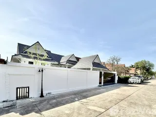 À vendre 3 chambres villa à Bang Lamung, Chonburi