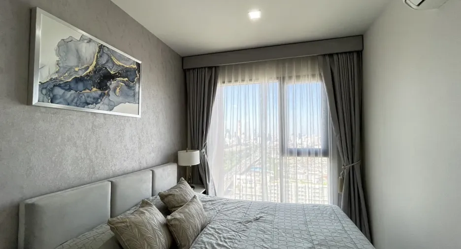 For rent 2 ベッドルーム condo in Huai Khwang, Bangkok