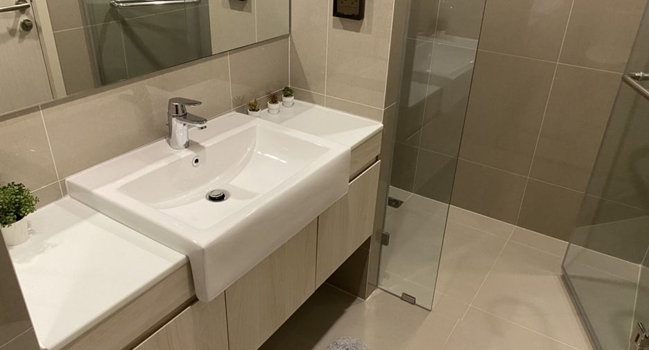 For sale 2 bedrooms condo in Watthana, Bangkok