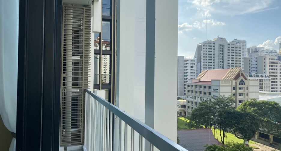 For sale 2 bedrooms condo in Watthana, Bangkok