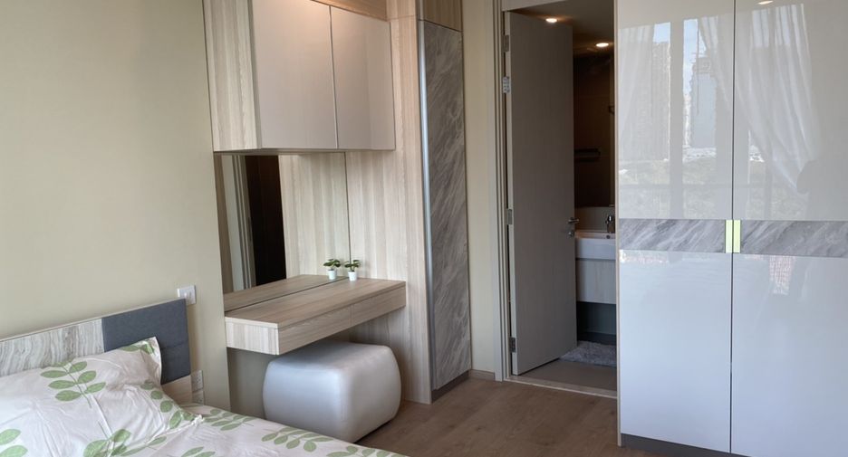 For sale 2 bedrooms condo in Watthana, Bangkok