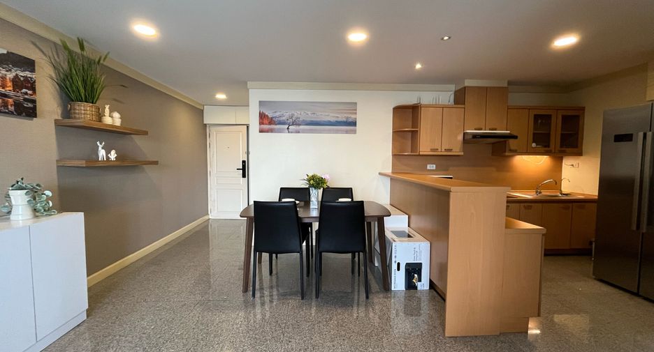 Condo en venta de 2 habitaciones en Khlong Toei, Bangkok