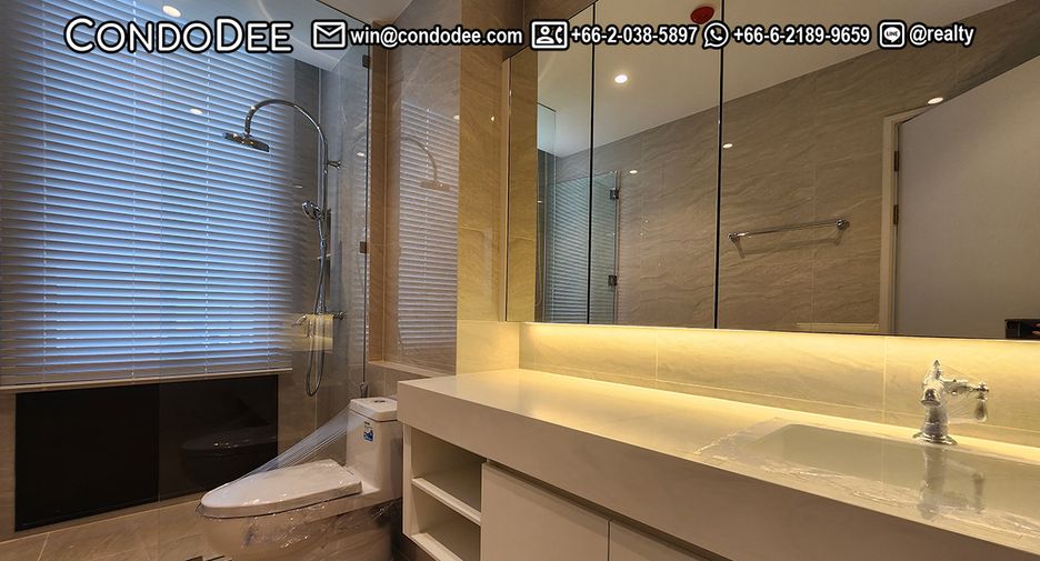 For sale 2 bedrooms condo in Pathum Wan, Bangkok