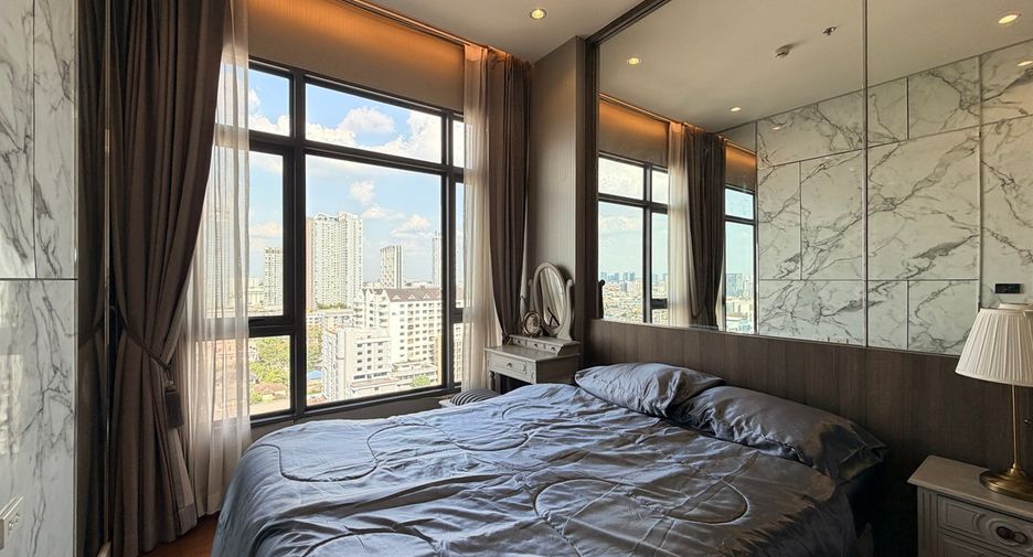 For sale 1 bed condo in Phra Khanong, Bangkok