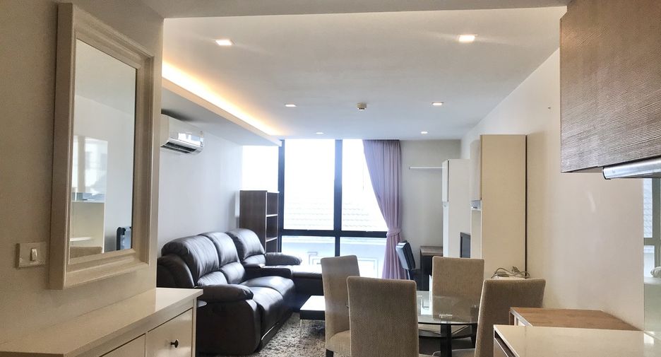 For sale 1 bed condo in Khlong Toei, Bangkok