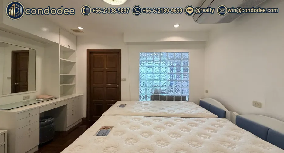 À vendre 2 chambres condo à Watthana, Bangkok