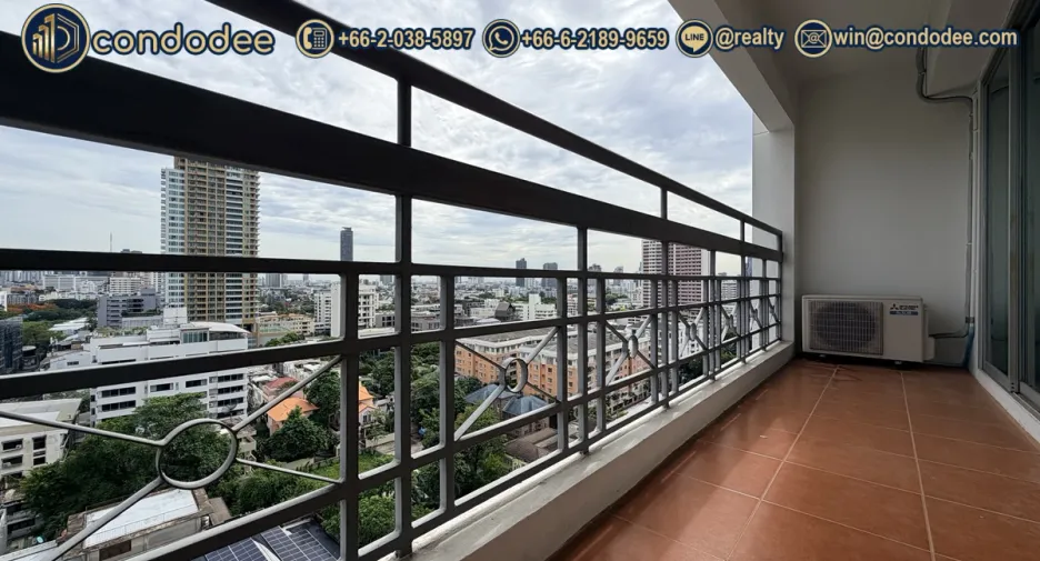 À vendre 2 chambres condo à Watthana, Bangkok