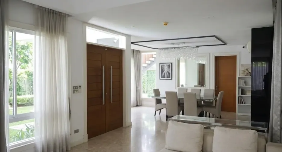 Casa en venta de 3 habitaciones en Prawet, Bangkok