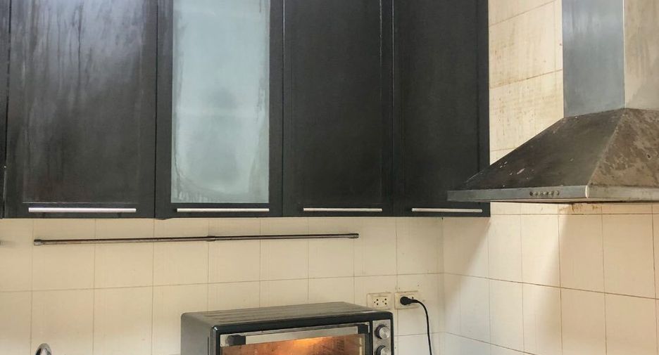 For sale and for rent 3 bedrooms house in Prawet, Bangkok