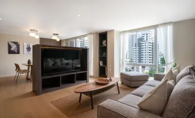 Condo en alquiler de 2 habitaciones en Khlong Toei, Bangkok
