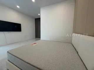 Haus zur Miete mit 5 Zimmer in Bang Lamung, Chonburi