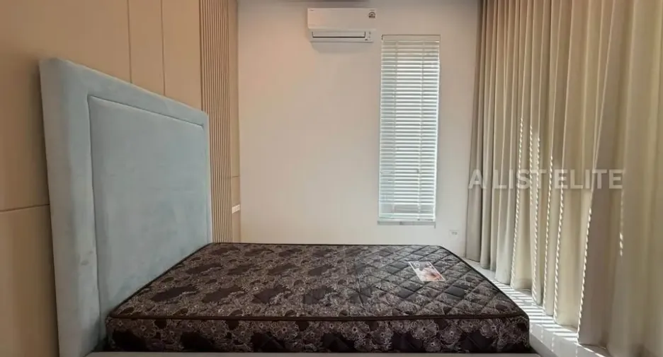 For rent 5 bedrooms house in Bang Lamung, Chonburi