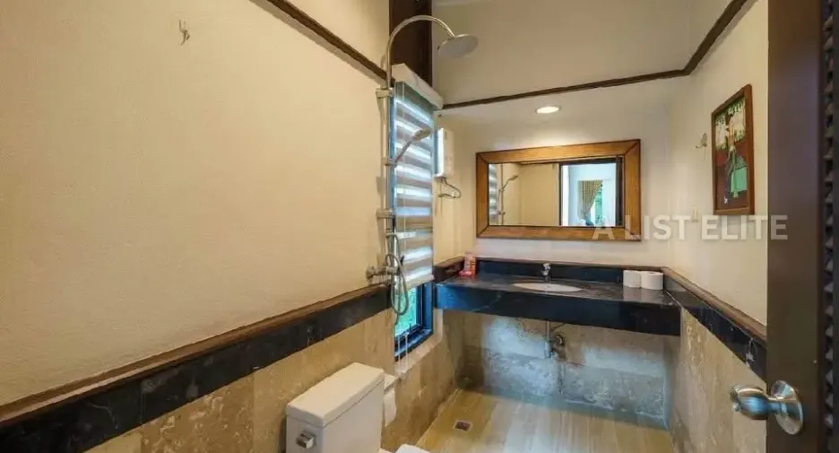 For rent 4 bedrooms house in Bang Lamung, Chonburi