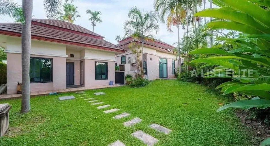 For rent 4 bedrooms house in Bang Lamung, Chonburi