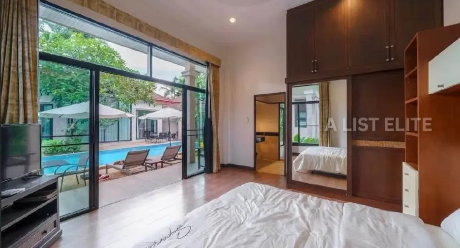 For rent 4 bedrooms house in Bang Lamung, Chonburi
