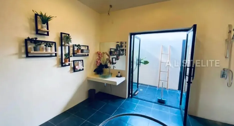 For rent 4 bedrooms house in Bang Lamung, Chonburi