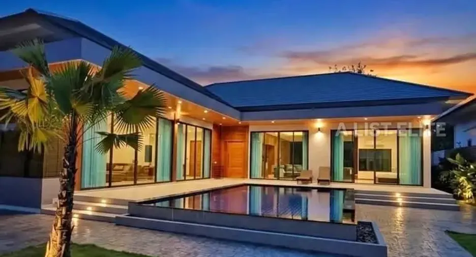 For rent 5 bedrooms house in Bang Lamung, Chonburi
