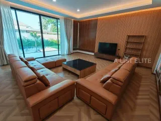 À louer 5 chambres maison à Bang Lamung, Chonburi