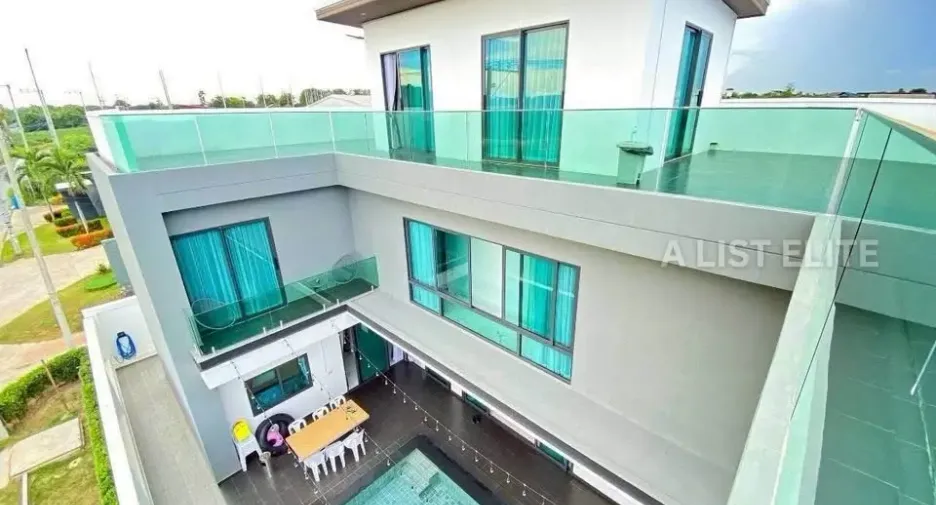 For rent 6 bedrooms house in Bang Lamung, Chonburi