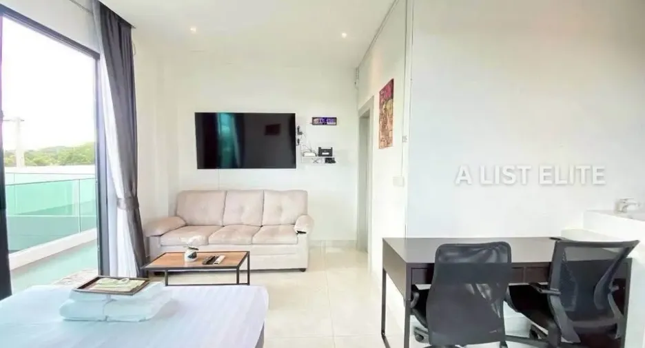 For rent 6 bedrooms house in Bang Lamung, Chonburi