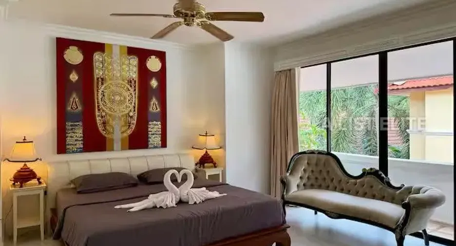 Haus zur Miete mit 4 Zimmer in Bang Lamung, Chonburi