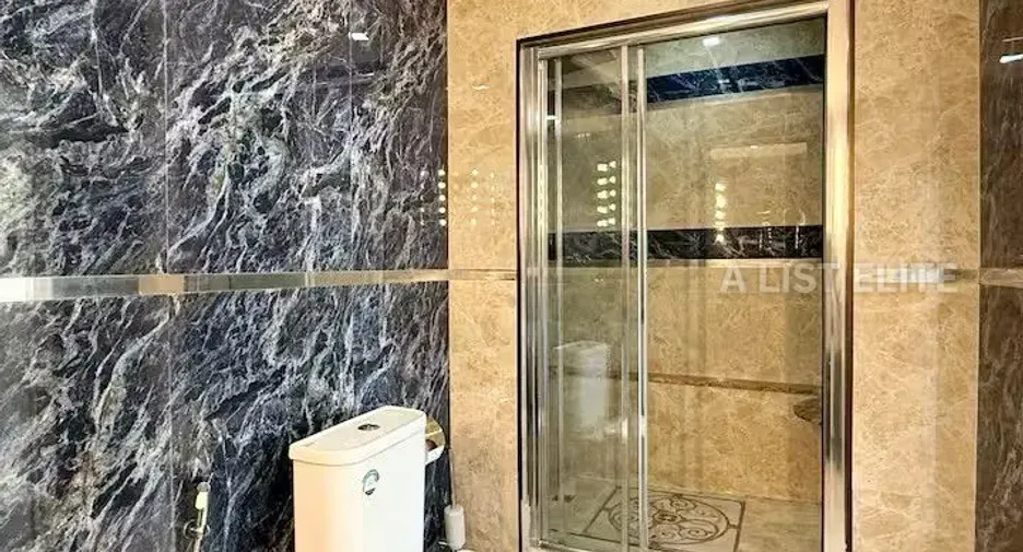 Haus zur Miete mit 4 Zimmer in Bang Lamung, Chonburi