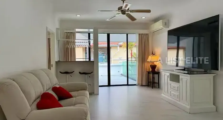 Haus zur Miete mit 4 Zimmer in Bang Lamung, Chonburi