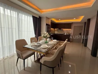 À louer 5 chambres maison à Bang Lamung, Chonburi