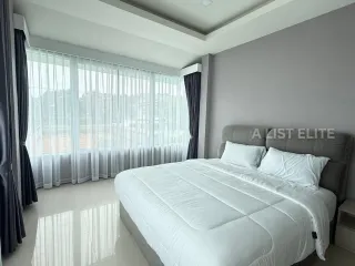 À louer 5 chambres maison à Bang Lamung, Chonburi