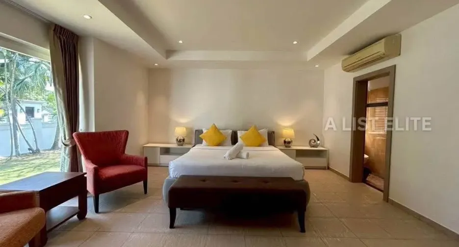 For rent 4 bedrooms house in Bang Lamung, Chonburi