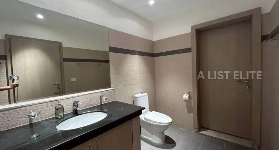 For rent 4 bedrooms house in Bang Lamung, Chonburi
