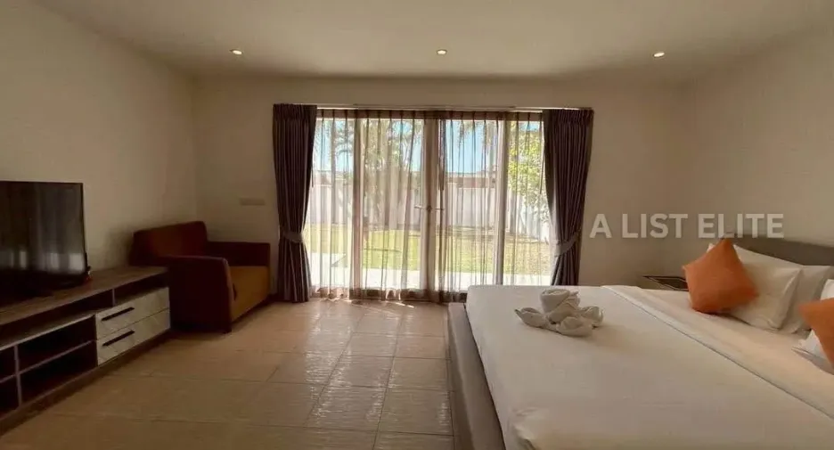 For rent 4 bedrooms house in Bang Lamung, Chonburi