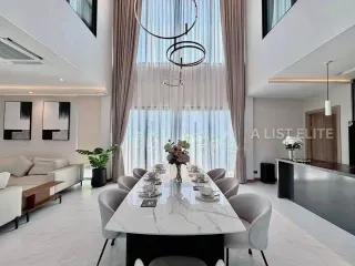 Haus zur Miete mit 4 Zimmer in Bang Lamung, Chonburi