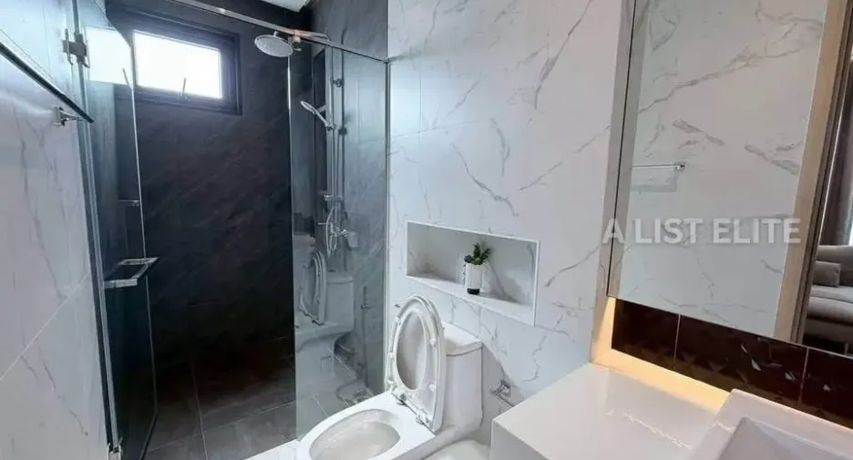 For rent 4 bedrooms house in Bang Lamung, Chonburi