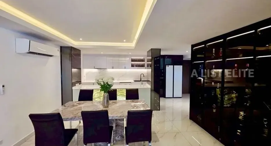 For rent 5 bedrooms house in Bang Lamung, Chonburi
