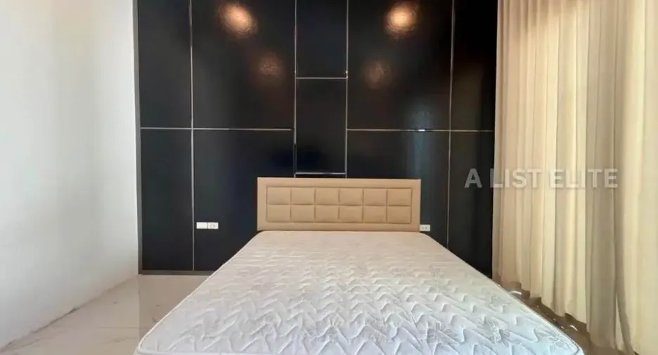 For rent 5 bedrooms house in Bang Lamung, Chonburi