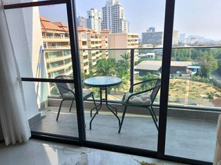 Condo en venta de 2 habitaciones en Bang Lamung, Chonburi